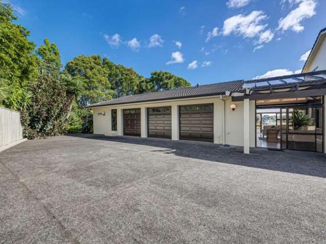 House for sale in Howick