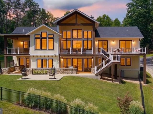 House for sale in Virginia