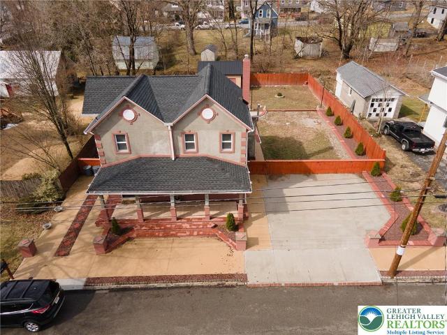 House for sale in Wind Gap, Pennsylvania