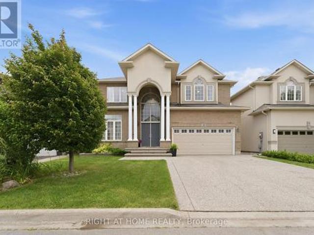 House for sale in Ancaster, Ontario