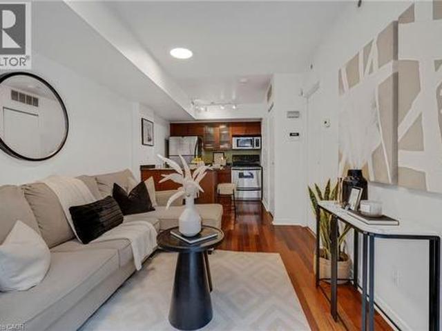 Townhouse for sale in Woburn, Ontario