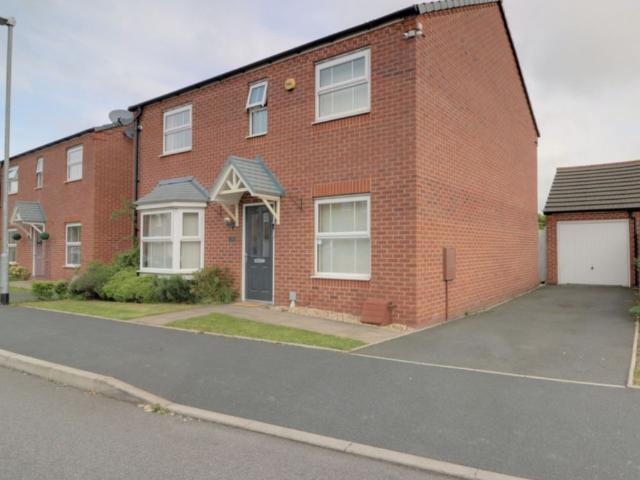 House for rent in Chadsmoor, Staffordshire