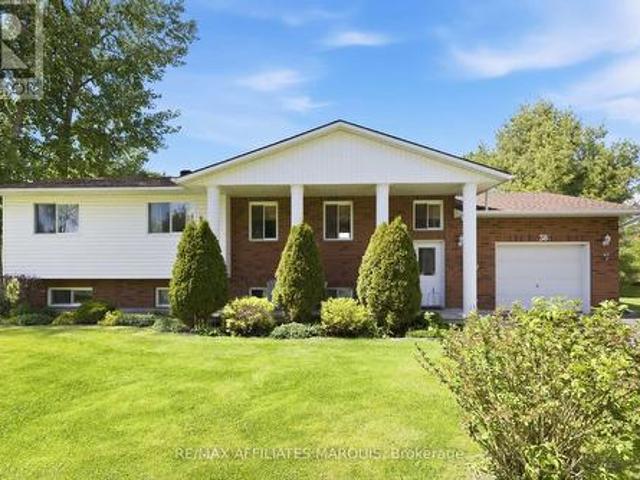 House for sale in Rideau Lakes, Ontario