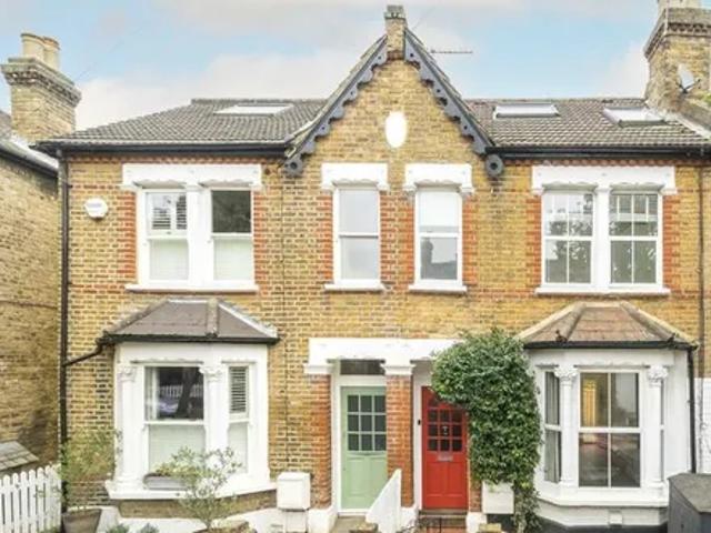 House for rent in Hampton Hill, Greater London
