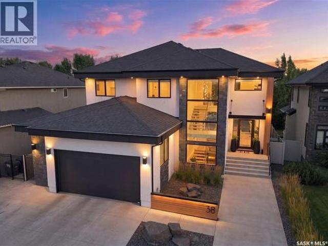 House for sale in Saskatoon, Saskatchewan
