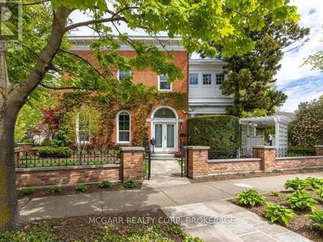 House for sale in Niagara, Ontario
