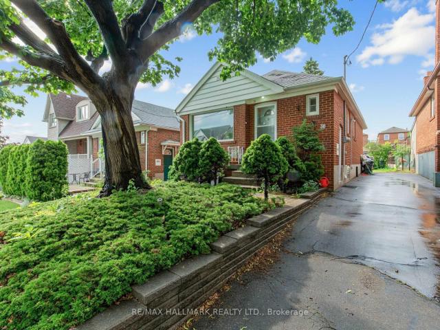 House for rent in Woburn, Ontario