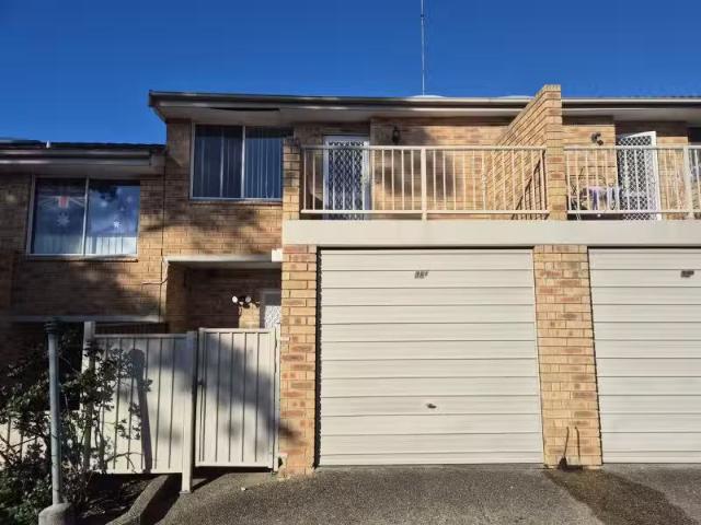 Condo for rent in Sydney, New South Wales