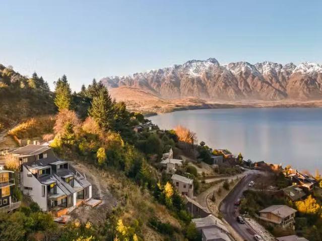 Apartment for sale in Otakou