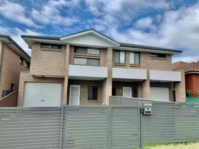House for rent in Canley Heights, New South Wales