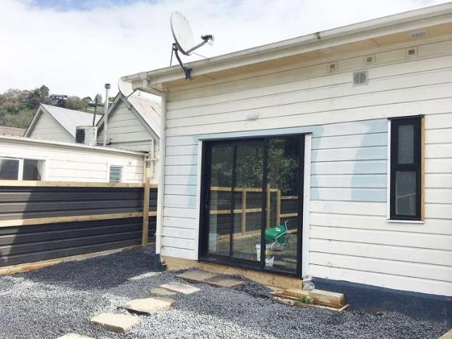 House for rent in Otakou
