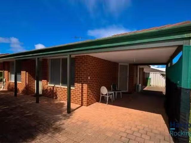 House for rent in Golden Bay