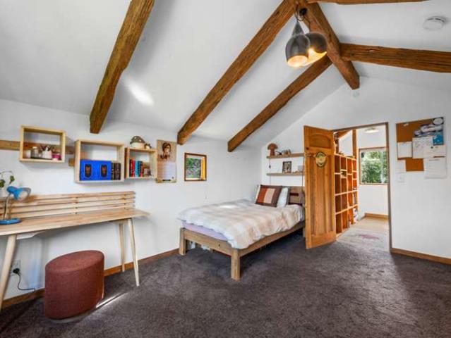 House for sale in Otakou