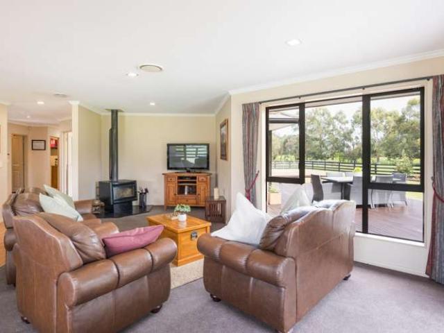 Property for sale in Hiwinui, Manawatū District
