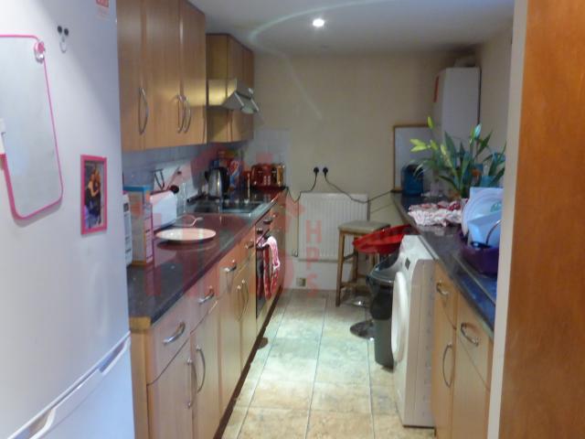 Apartment for rent in Beckett Park, Headingley