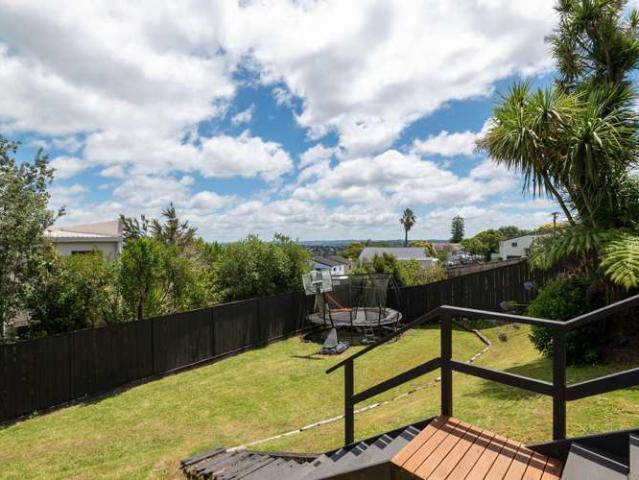 House for sale in Wairau Valley
