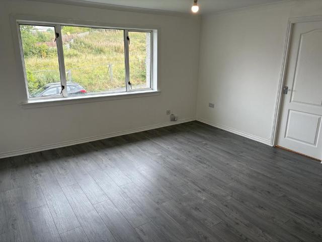Apartment for rent in Johnstone Castle, Flushing