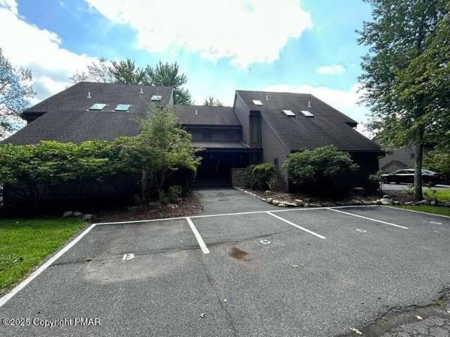 Townhouse for sale in East Stroudsburg Townhouse for sale in East Stroudsburg