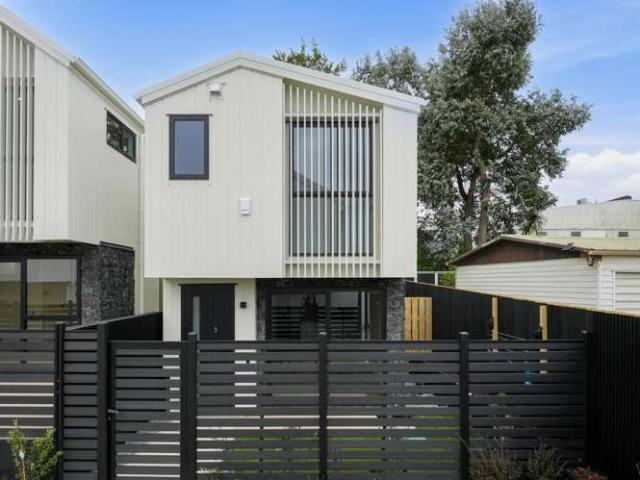 House for sale in Pakuranga Heights, Howick