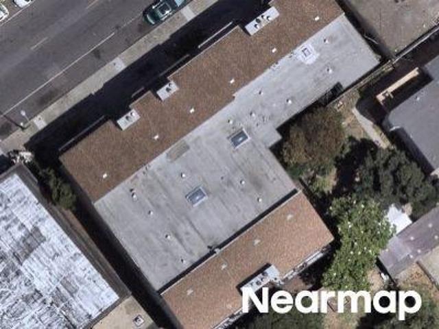 Condo for sale in Oakland, California