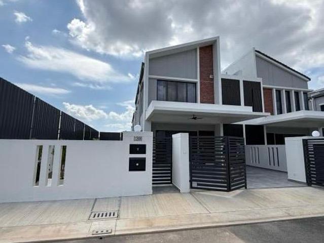 Terraced House for sale in Banting, Selangor