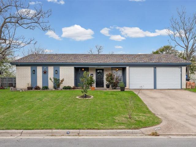 House for sale in Benbrook, Texas