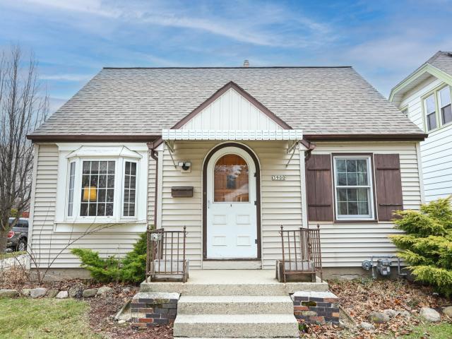 Property for sale in Cudahy, Wisconsin