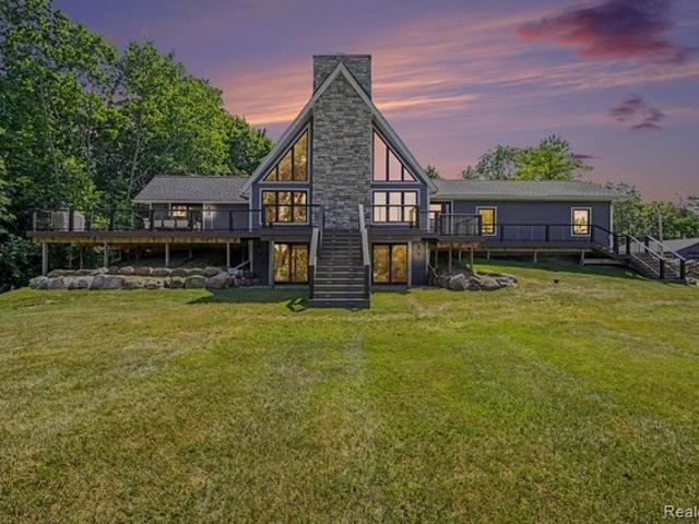 House for sale in Hadley, Michigan