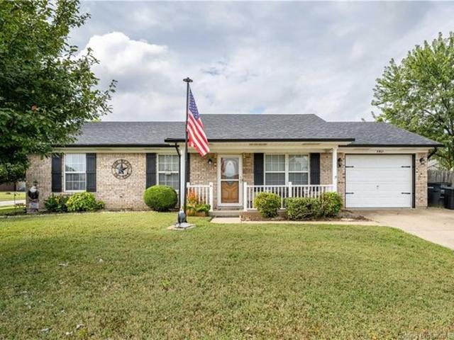 House for sale in Jeffersonville, Indiana