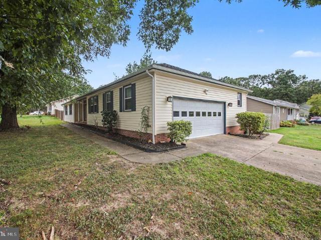 House for sale in Waverly Village, Fredericksburg