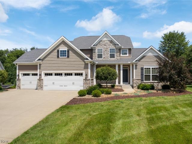 House for sale in Summit, Ohio