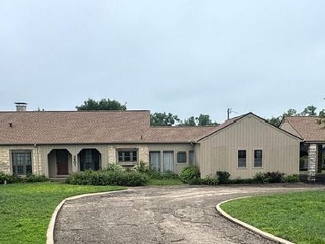 House for sale in Temple Bar Marina, Texas