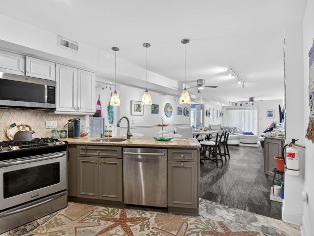 Condo for sale in Bayberry Townhomes, Brigantine