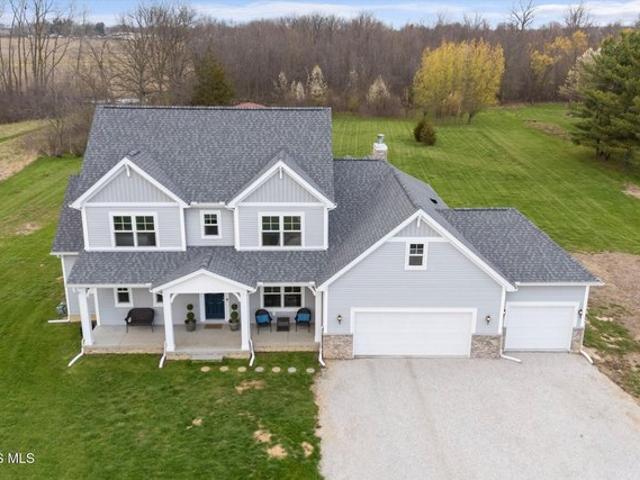 House for sale in Curtice, Ohio