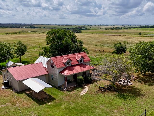 Farm for sale in Moulton, Texas