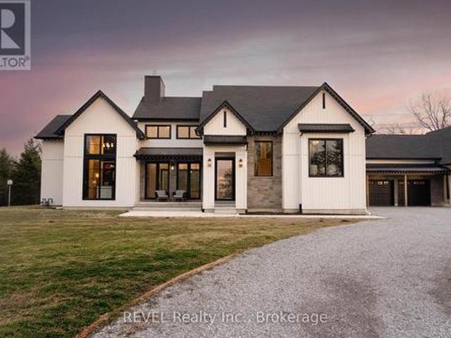 House for sale in Niagara, Ontario