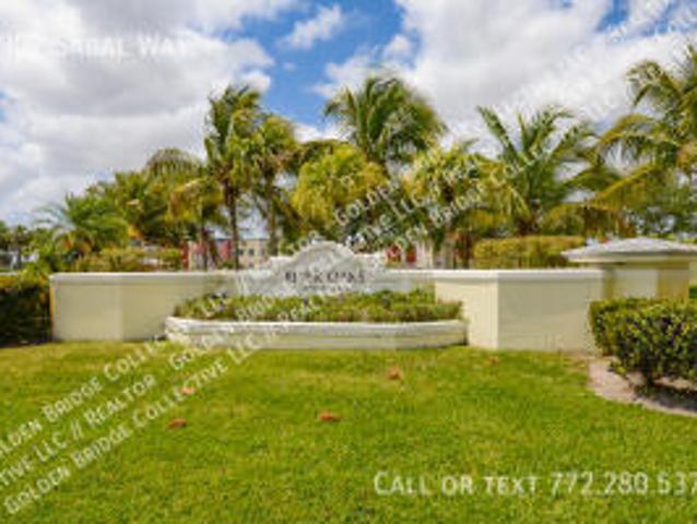 Townhouse for rent in Fort Pierce, Florida