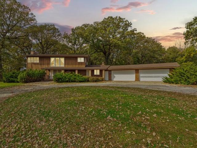 House for sale in Waseca, Waseca County