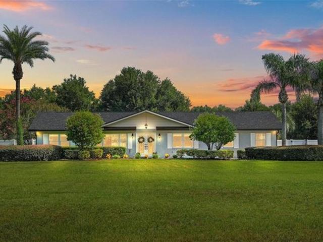 House for sale in Umatilla, Florida