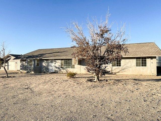House for sale in Lucerne Valley, California