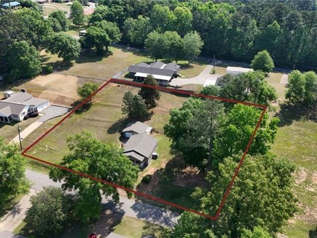 House for sale in Biscayne Hills, Northport