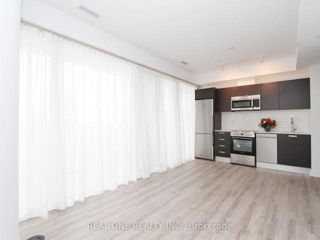 Condo for sale in Toronto, Golden Horseshoe