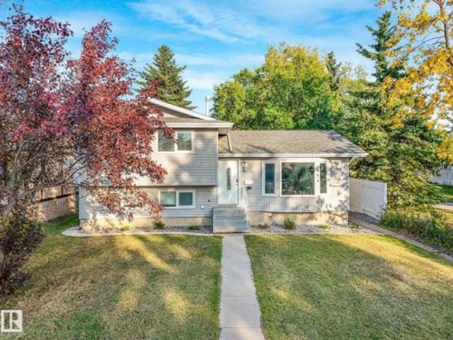 House for sale in Woodvale, Edmonton