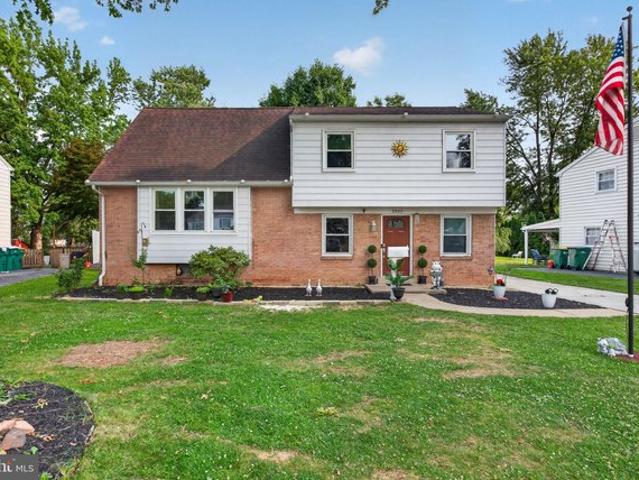 House for sale in Cumberland, Pennsylvania