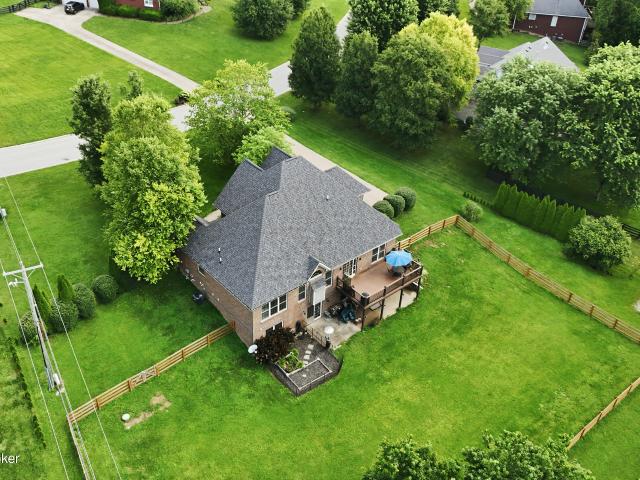 House for sale in Smithfield, Kentucky