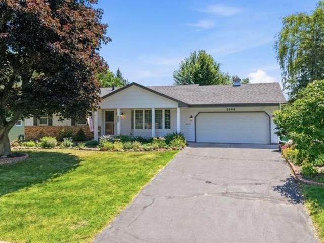 House for sale in Hennepin, Minnesota