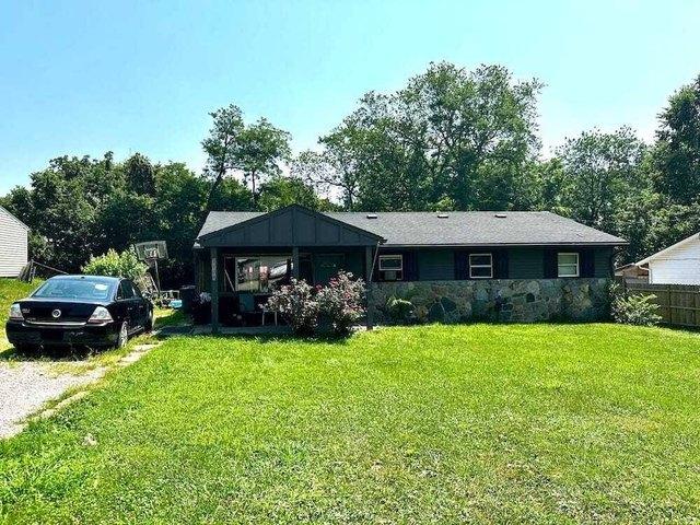 House for sale in Roselawn, Ohio