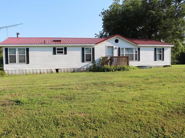 House for sale in Hamilton, Missouri