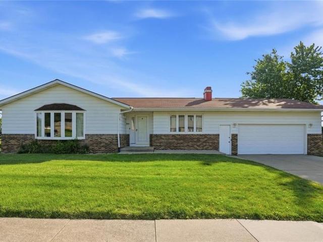 House for sale in Linn, Iowa