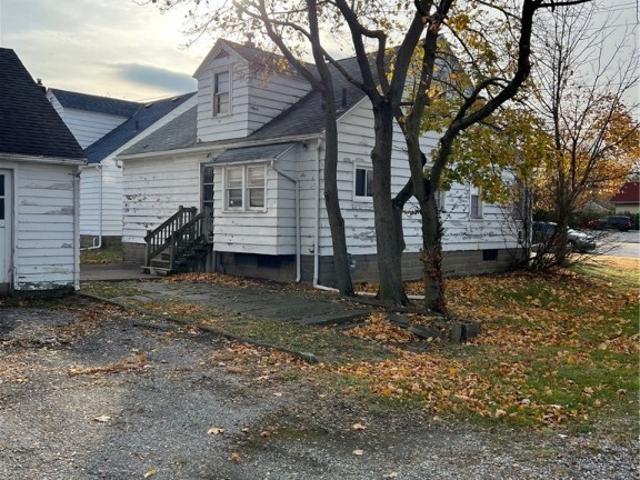 Commercial for sale in Lorain, Ohio